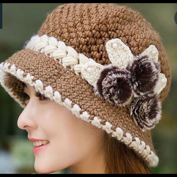 Accessories - Women’s Warm Knitted Crochet hat 👒❄️☃️❄️